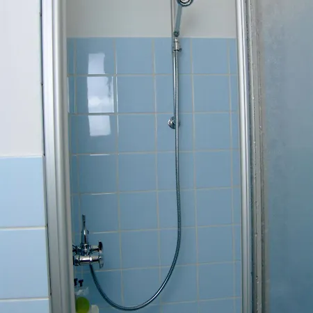 Melanie Sofortige Bestaetigung Apartment